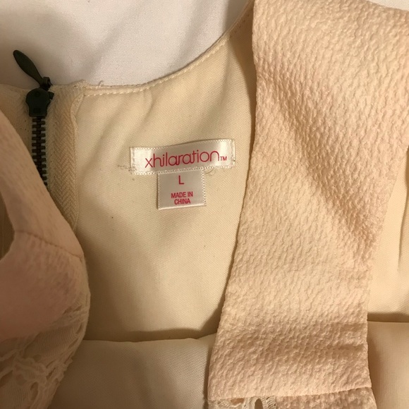 Xhilaration dress size large, so cute! Zipper back. Empire waist, a-line D - Picture 3 of 3